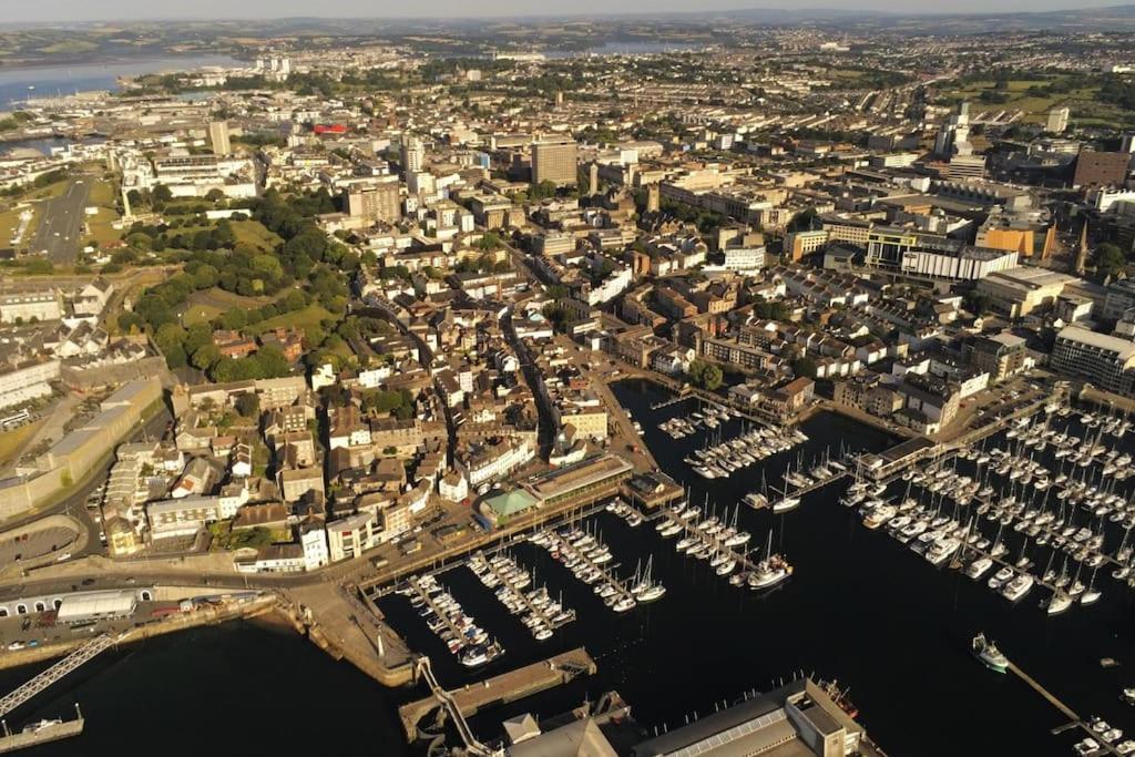 Barbican, Plymouth Outstanding Luxury Apartment Екстериор снимка
